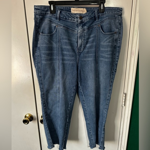 Soft Surroundings 18W - Picture 1 of 1